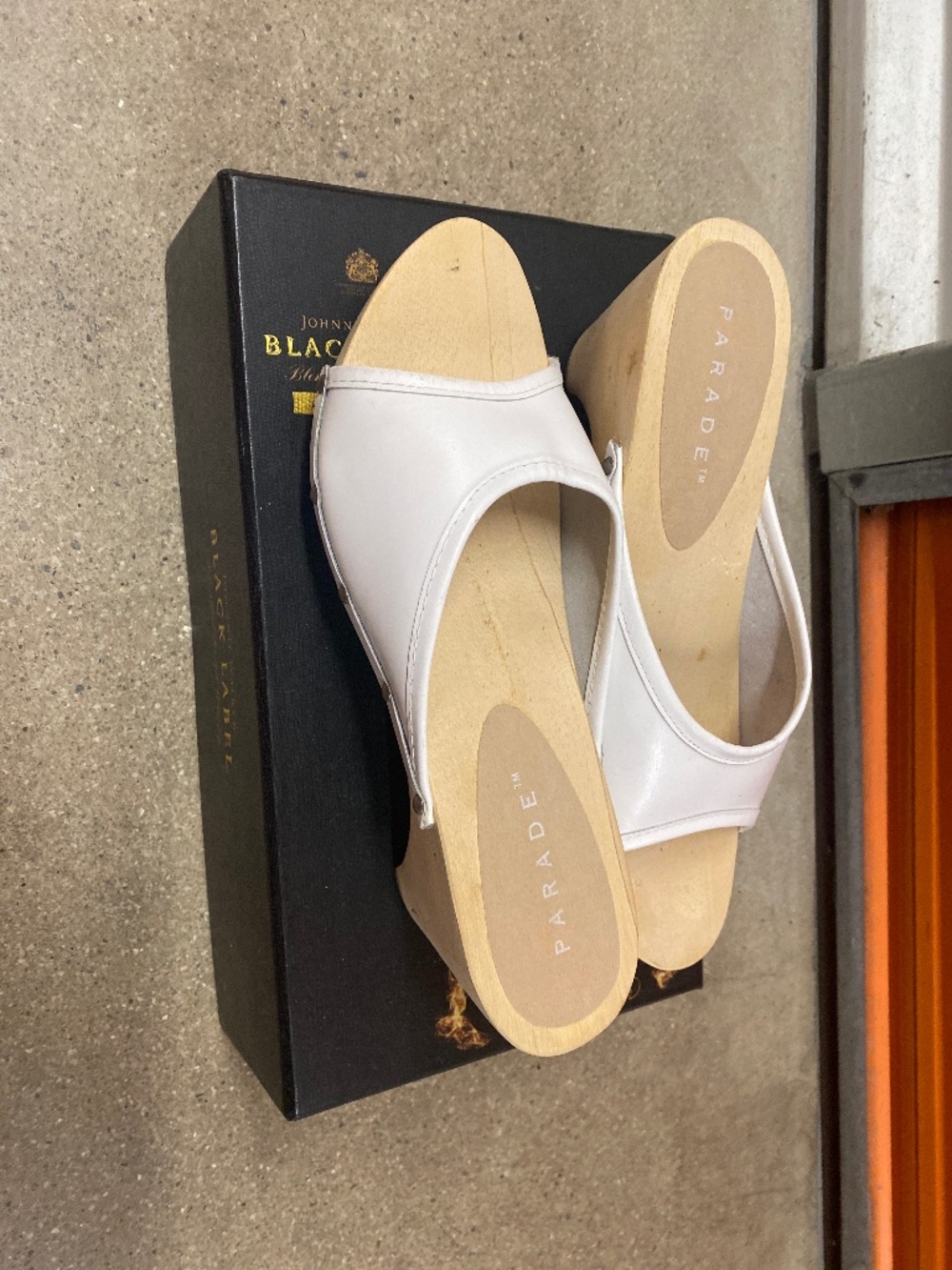 Leather clog mules